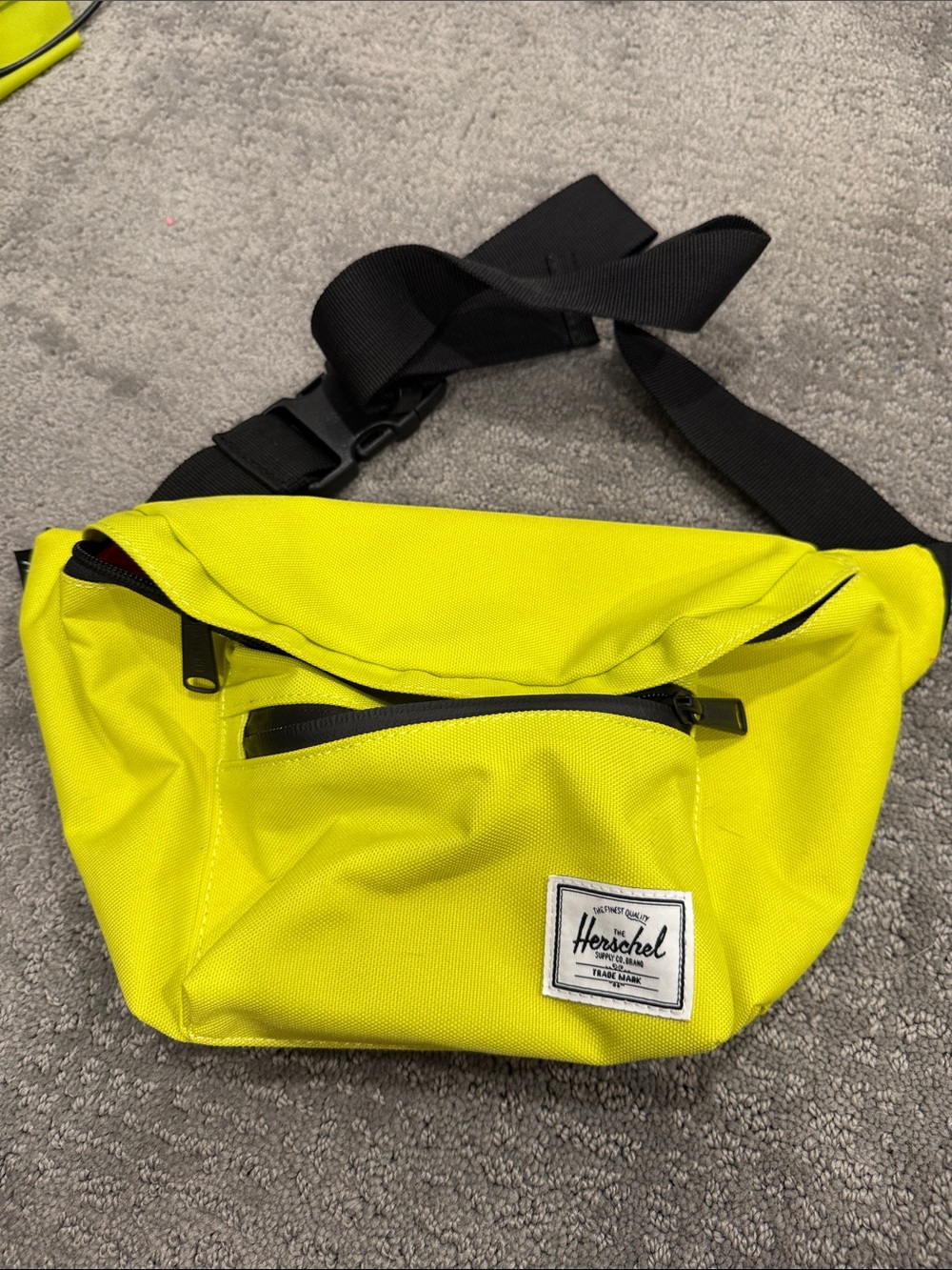 Herschel Crossbody Bag in Yellow & Black Like New